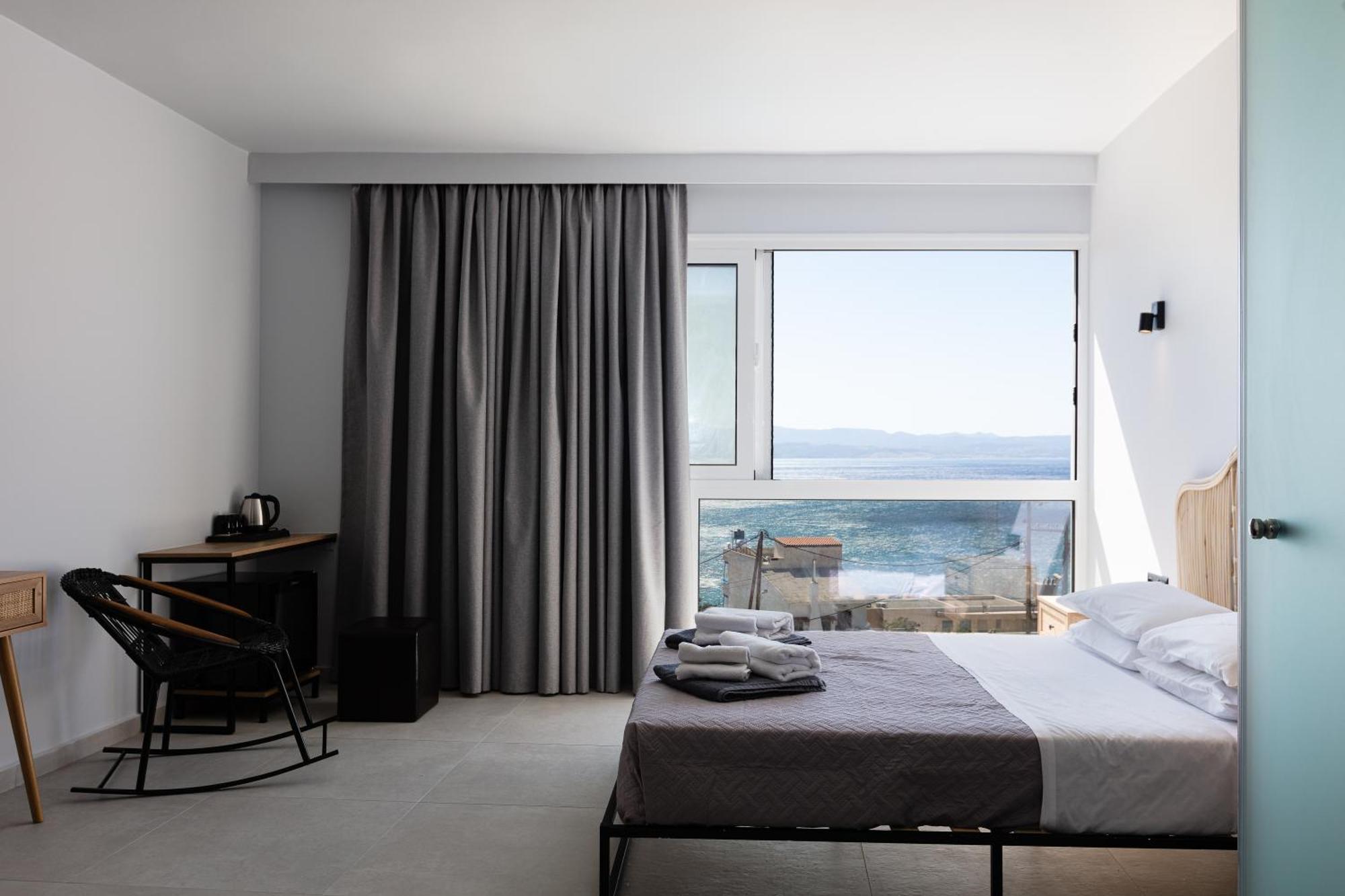 Areti Hotel Agia Galini Extérieur photo