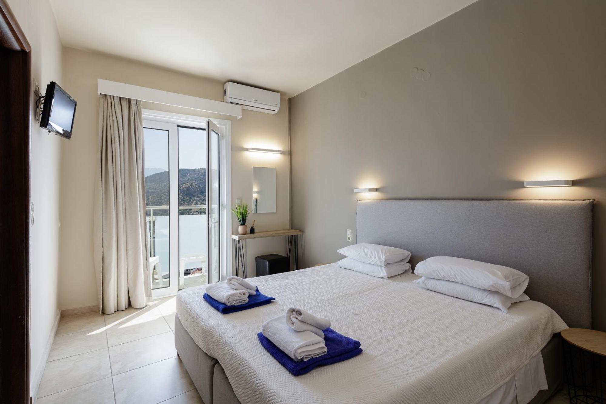 Areti Hotel Agia Galini Extérieur photo