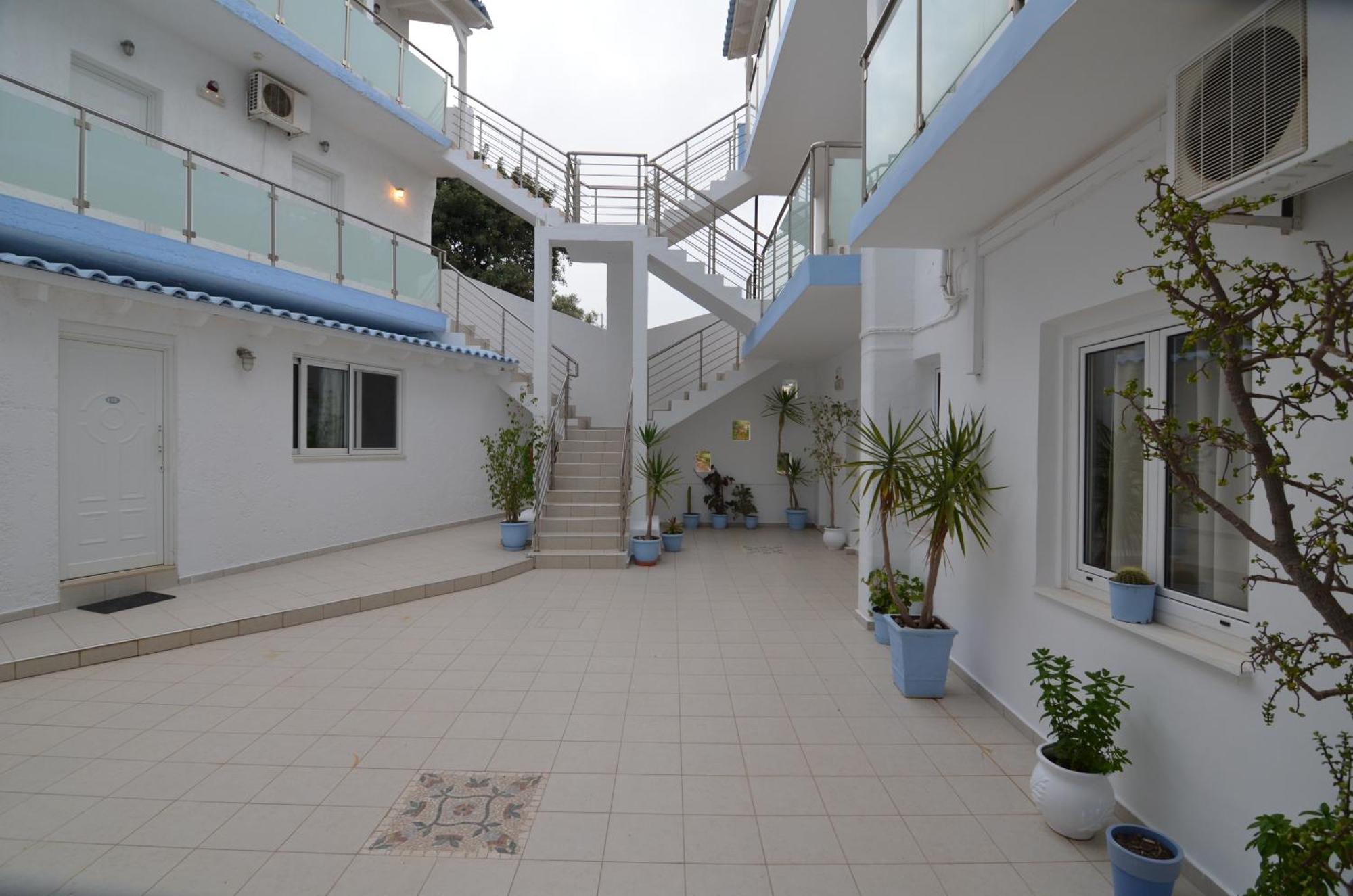Areti Hotel Agia Galini Extérieur photo
